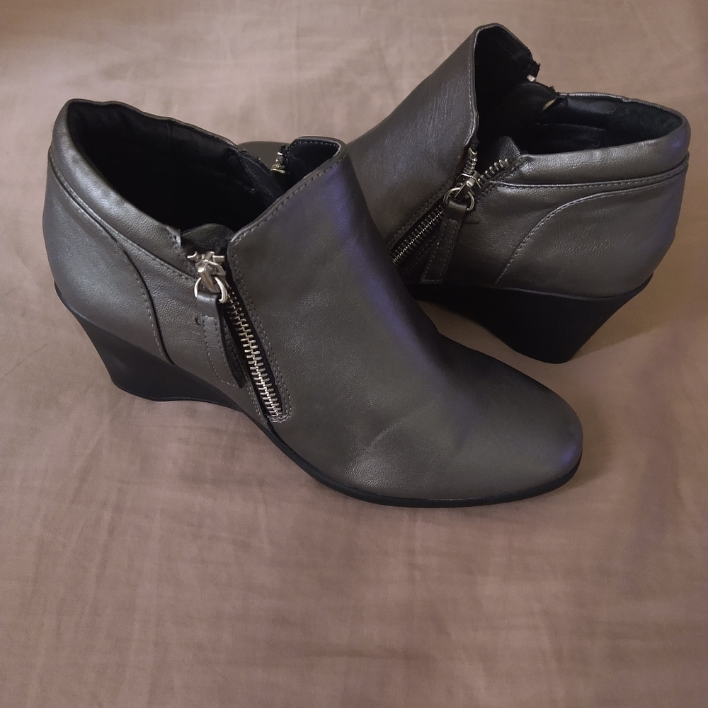 Steve Madden Ladies Ankle Boots